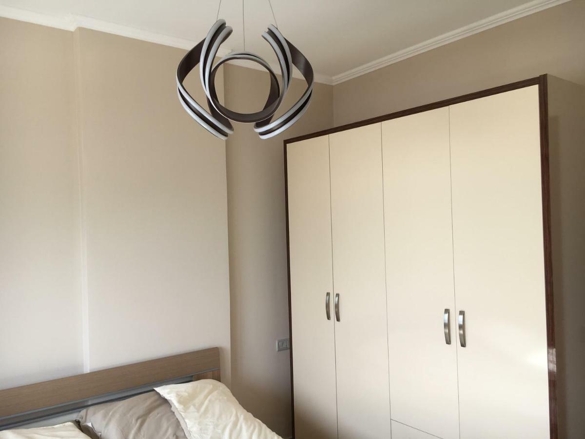 Sunny Beach Apartment Vlora Luaran gambar
