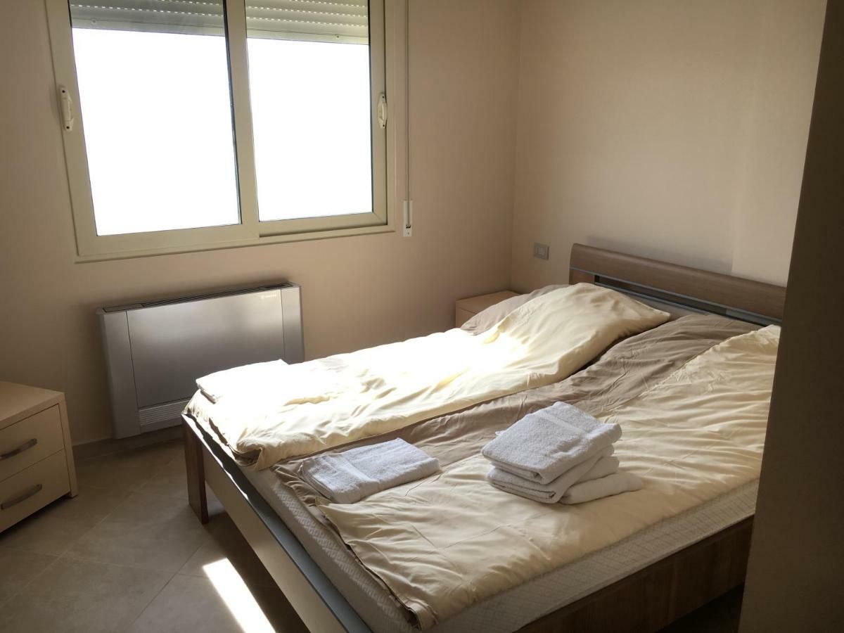 Sunny Beach Apartment Vlora Luaran gambar