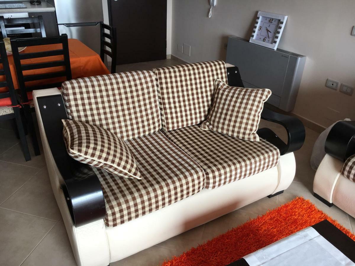 Sunny Beach Apartment Vlora Luaran gambar