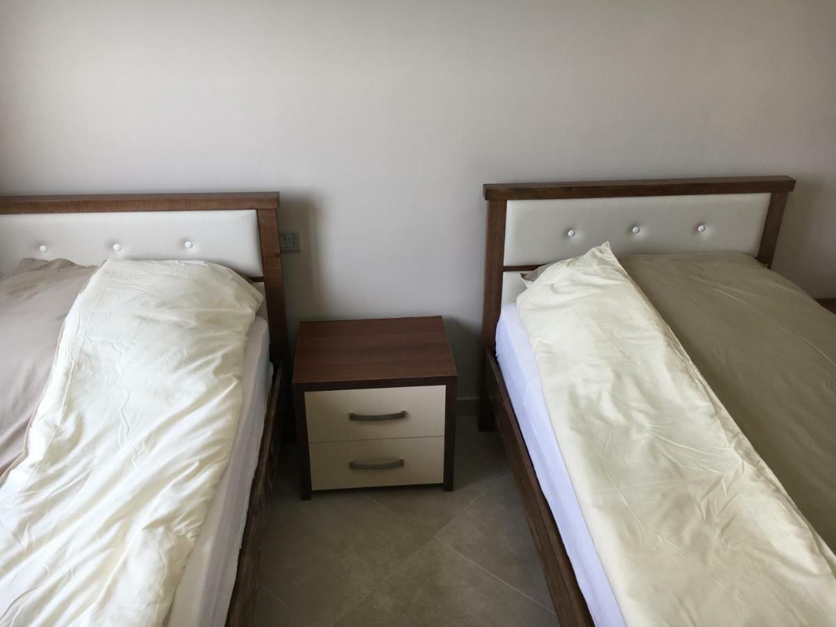 Sunny Beach Apartment Vlora Luaran gambar